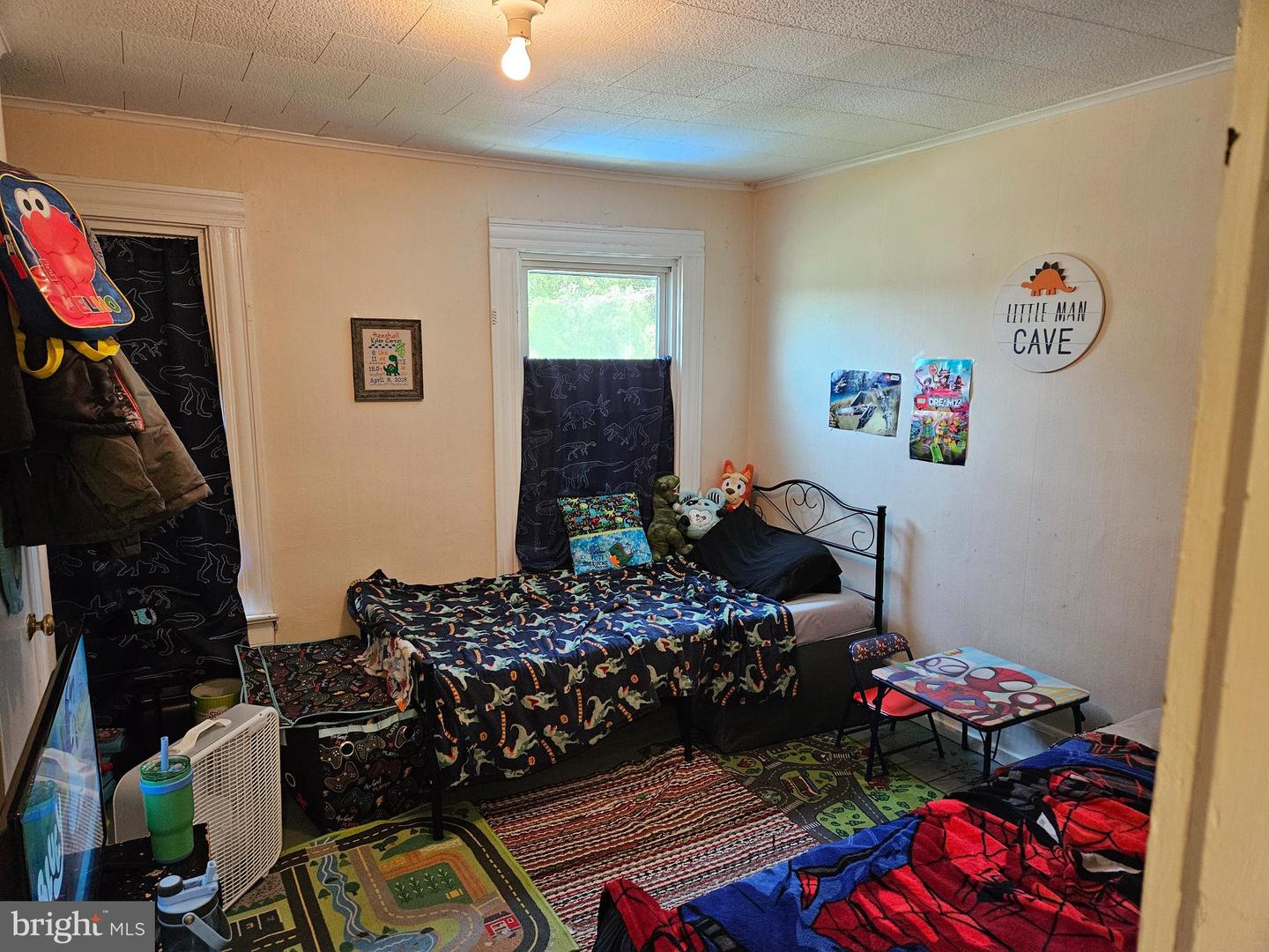 17519 NEW BALTIMORE RD, MILFORD, Virginia 22514, 2 Bedrooms Bedrooms, 5 Rooms Rooms,2 BathroomsBathrooms,Residential,For sale,17519 NEW BALTIMORE RD,VACV2008452 MLS # VACV2008452