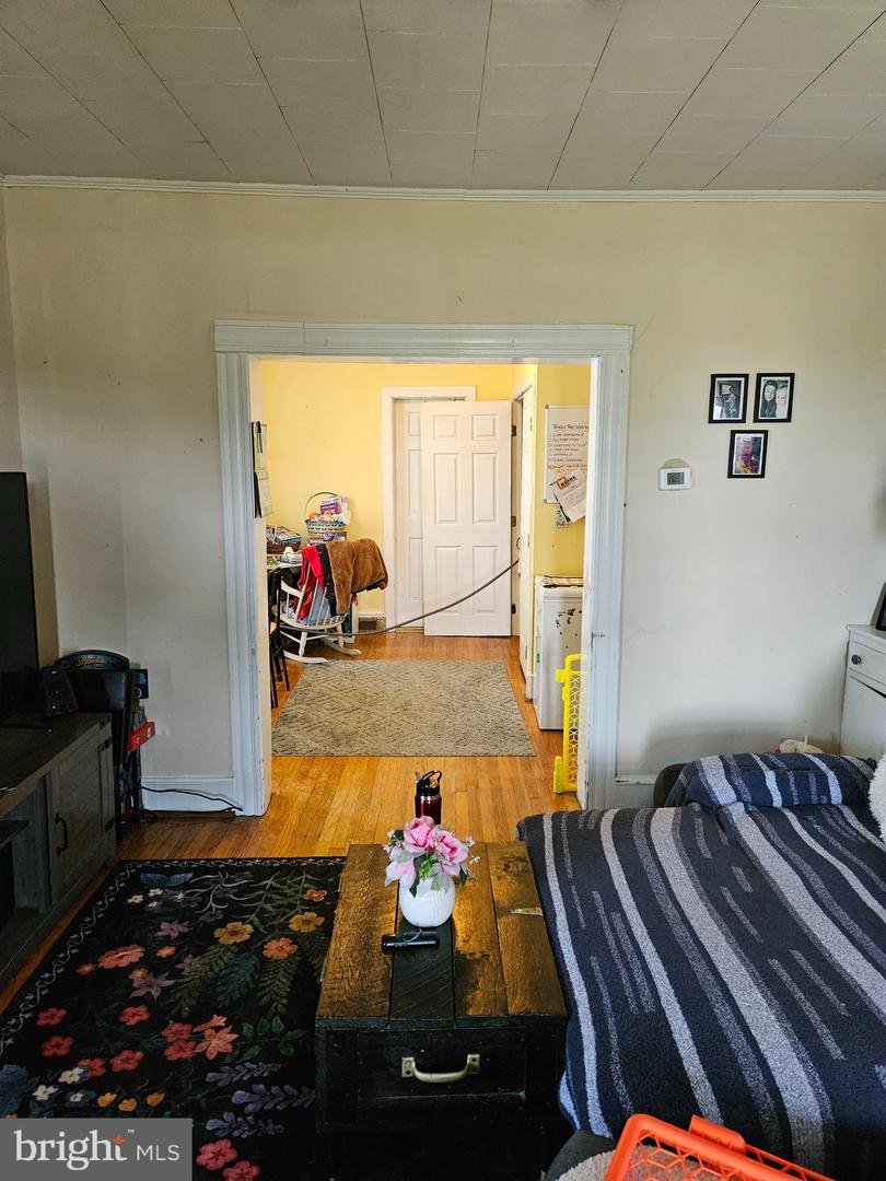 17519 NEW BALTIMORE RD, MILFORD, Virginia 22514, 2 Bedrooms Bedrooms, 5 Rooms Rooms,2 BathroomsBathrooms,Residential,For sale,17519 NEW BALTIMORE RD,VACV2008452 MLS # VACV2008452