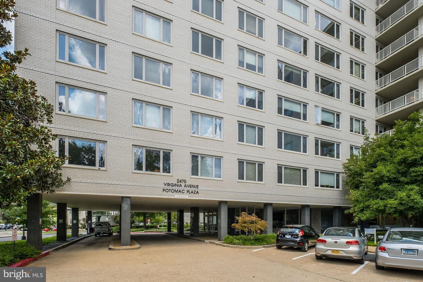2475 VIRGINIA AVE NW #211, WASHINGTON, District Of Columbia 20037, 1 Bedroom Bedrooms, ,1 BathroomBathrooms,Residential,For sale,2475 VIRGINIA AVE NW #211,DCDC2208912 MLS # DCDC2208912