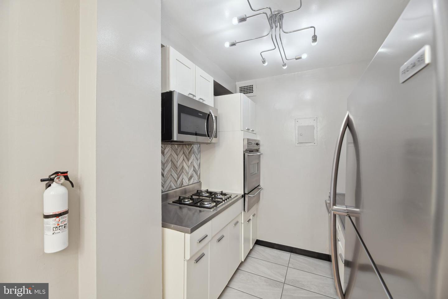 2475 VIRGINIA AVE NW #211, WASHINGTON, District Of Columbia 20037, 1 Bedroom Bedrooms, ,1 BathroomBathrooms,Residential,For sale,2475 VIRGINIA AVE NW #211,DCDC2208912 MLS # DCDC2208912