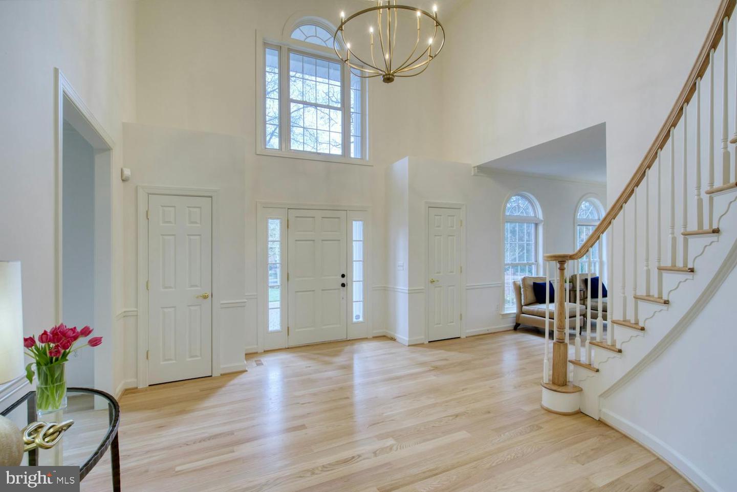 1702 S ARLINGTON RIDGE RD, ARLINGTON, Virginia 22202, 8 Bedrooms Bedrooms, ,7 BathroomsBathrooms,Residential,For sale,1702 S ARLINGTON RIDGE RD,VAAR2060174 MLS # VAAR2060174