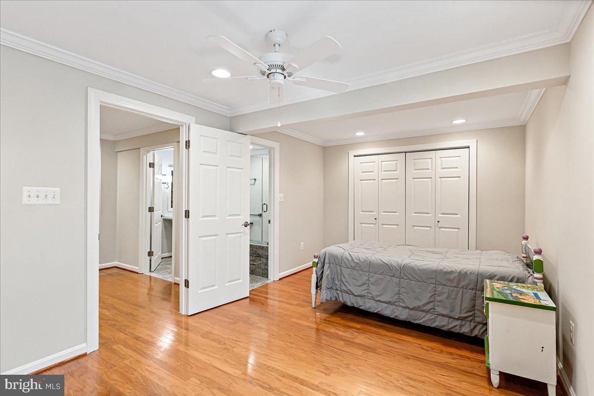 8307 SOUTHSTREAM RUN, SPRINGFIELD, Virginia 22153, 4 Bedrooms Bedrooms, ,3 BathroomsBathrooms,Residential,For sale,8307 SOUTHSTREAM RUN,VAFX2253296 MLS # VAFX2253296