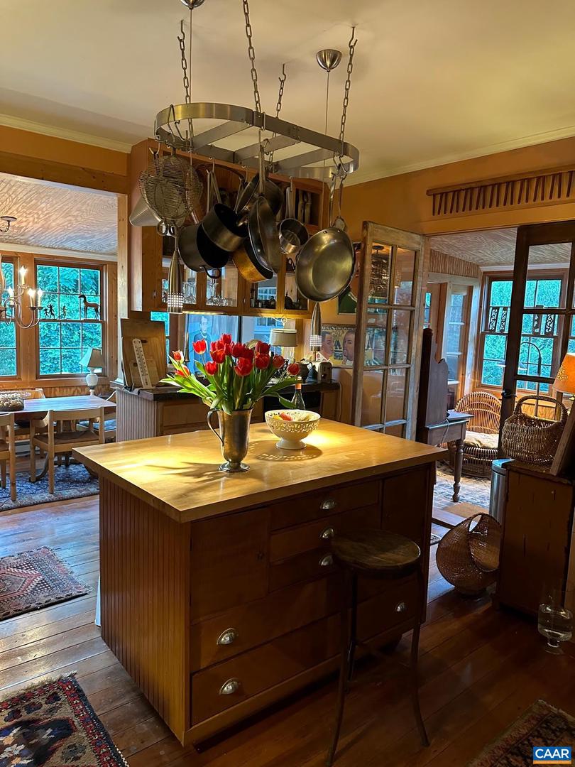 10064 HATTON FERRY LN, SCOTTSVILLE, Virginia 24590, 4 Bedrooms Bedrooms, ,3 BathroomsBathrooms,Residential,For sale,10064 HATTON FERRY LN,666369 MLS # 666369