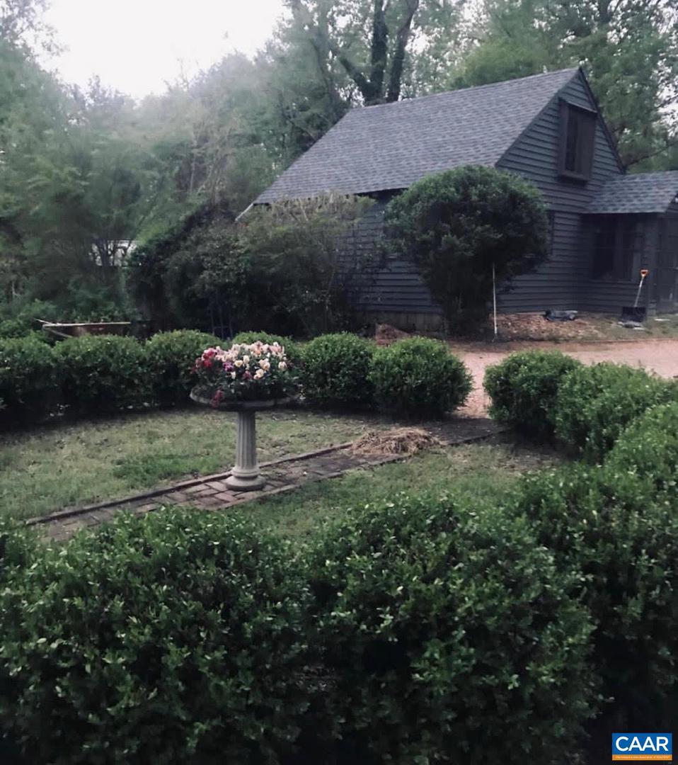 10064 HATTON FERRY LN, SCOTTSVILLE, Virginia 24590, 4 Bedrooms Bedrooms, ,3 BathroomsBathrooms,Residential,For sale,10064 HATTON FERRY LN,666369 MLS # 666369