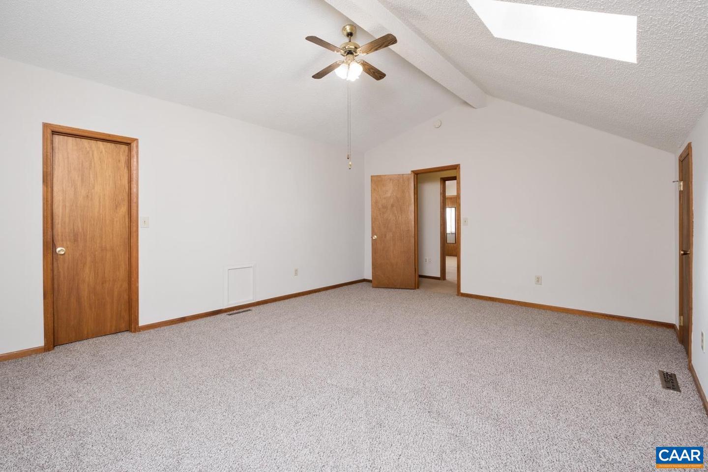 634 AUGUSTA FARMS RD, WAYNESBORO, Virginia 22980, 3 Bedrooms Bedrooms, ,3 BathroomsBathrooms,Residential,For sale,634 AUGUSTA FARMS RD,666370 MLS # 666370