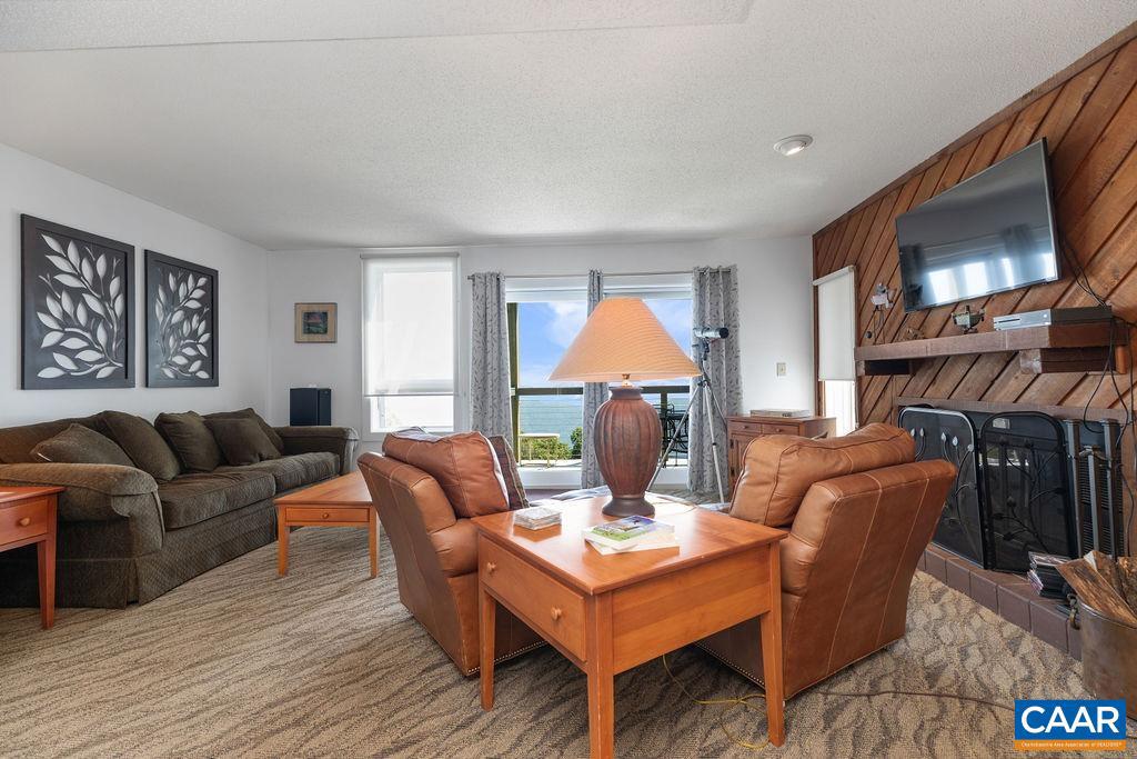 1420 HIGHLANDS CONDOS, WINTERGREEN RESORT, Virginia 22967, 1 Bedroom Bedrooms, ,1 BathroomBathrooms,Residential,For sale,1420 HIGHLANDS CONDOS,666371 MLS # 666371
