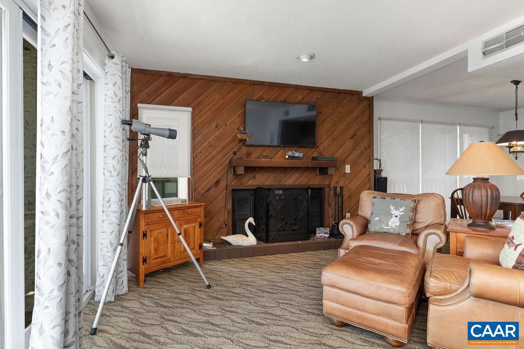 1420 HIGHLANDS CONDOS, WINTERGREEN RESORT, Virginia 22967, 1 Bedroom Bedrooms, ,1 BathroomBathrooms,Residential,For sale,1420 HIGHLANDS CONDOS,666371 MLS # 666371