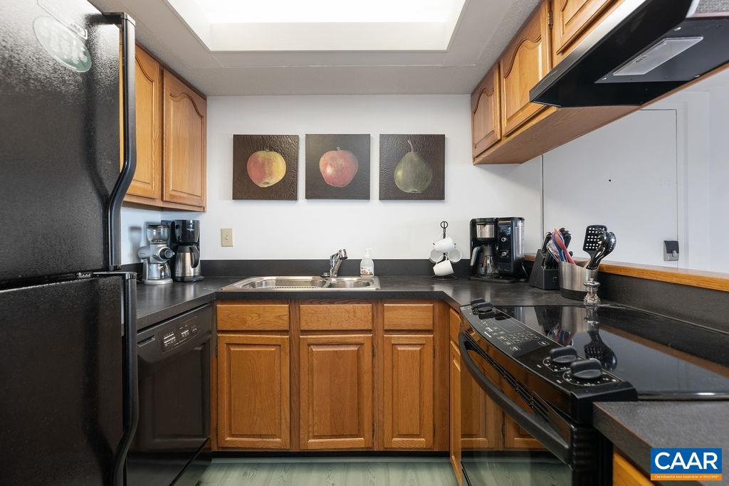 1420 HIGHLANDS CONDOS, WINTERGREEN RESORT, Virginia 22967, 1 Bedroom Bedrooms, ,1 BathroomBathrooms,Residential,For sale,1420 HIGHLANDS CONDOS,666371 MLS # 666371
