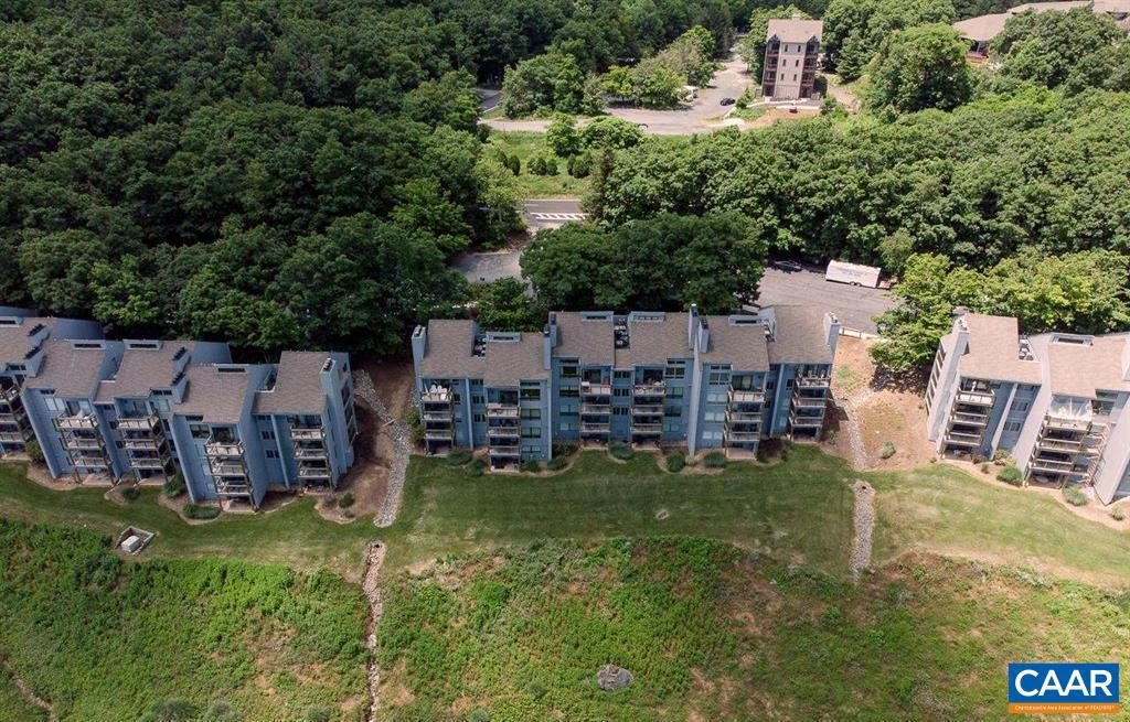 1420 HIGHLANDS CONDOS, WINTERGREEN RESORT, Virginia 22967, 1 Bedroom Bedrooms, ,1 BathroomBathrooms,Residential,For sale,1420 HIGHLANDS CONDOS,666371 MLS # 666371
