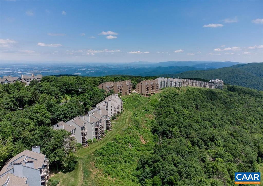 1420 HIGHLANDS CONDOS, WINTERGREEN RESORT, Virginia 22967, 1 Bedroom Bedrooms, ,1 BathroomBathrooms,Residential,For sale,1420 HIGHLANDS CONDOS,666371 MLS # 666371