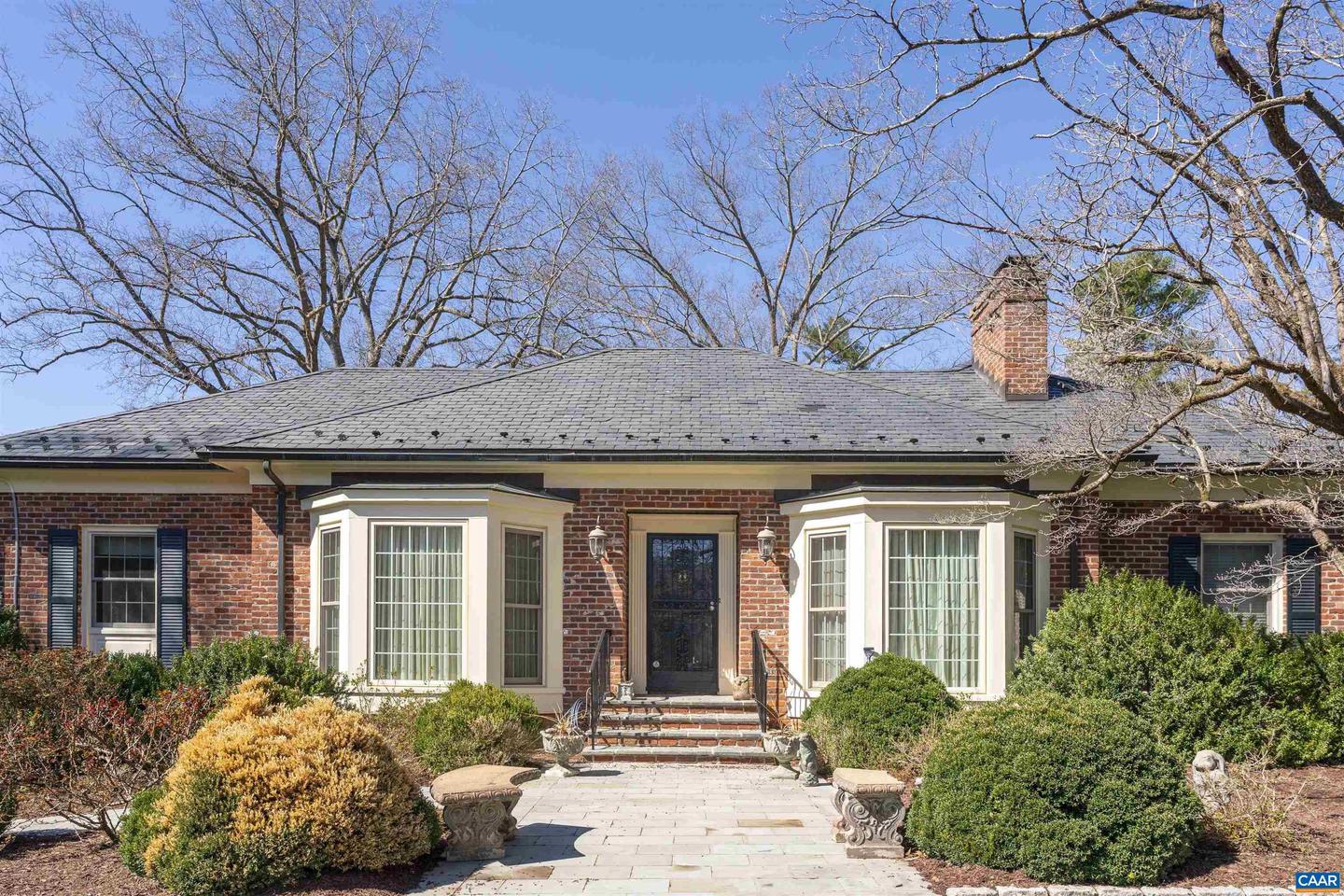 42 OLD FARM RD, CHARLOTTESVILLE, Virginia 22903, 4 Bedrooms Bedrooms, ,3 BathroomsBathrooms,Residential,For sale,42 OLD FARM RD,666372 MLS # 666372
