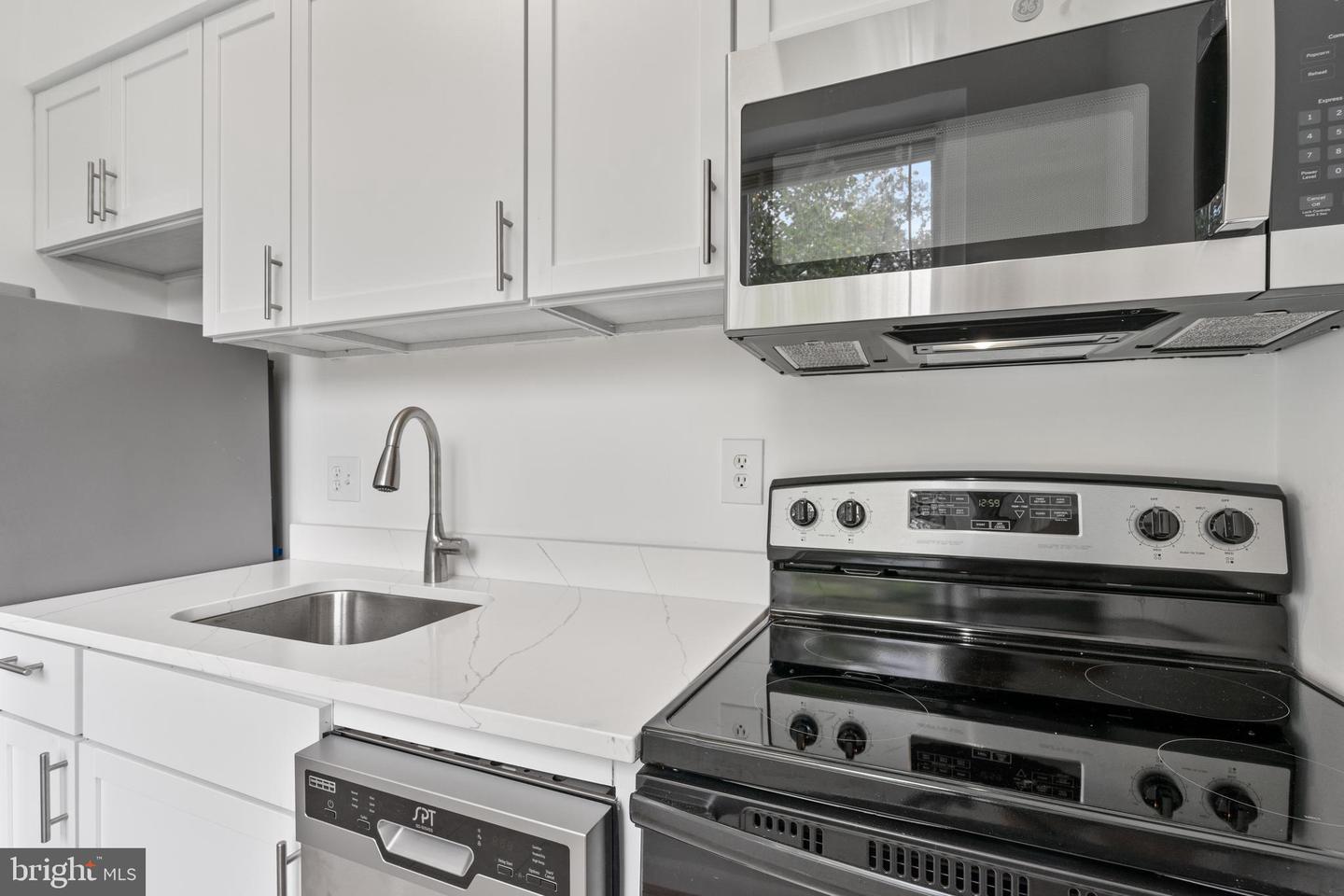 1901 16TH ST NW #205, WASHINGTON, District Of Columbia 20009, ,1 BathroomBathrooms,Residential,For sale,1901 16TH ST NW #205,DCDC2208950 MLS # DCDC2208950