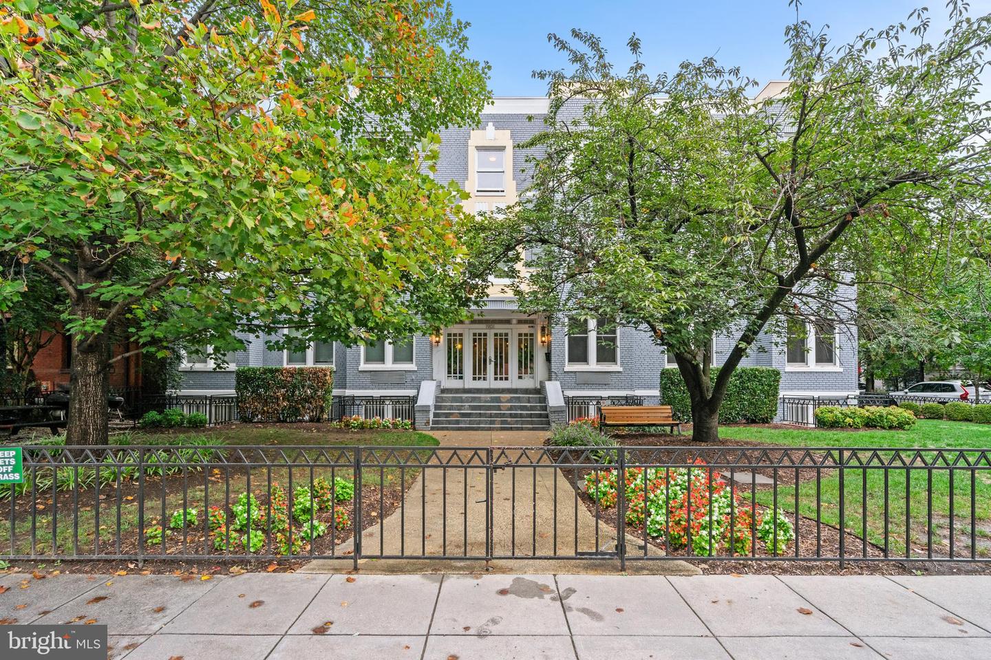 1901 16TH ST NW #205, WASHINGTON, District Of Columbia 20009, ,1 BathroomBathrooms,Residential,For sale,1901 16TH ST NW #205,DCDC2208950 MLS # DCDC2208950