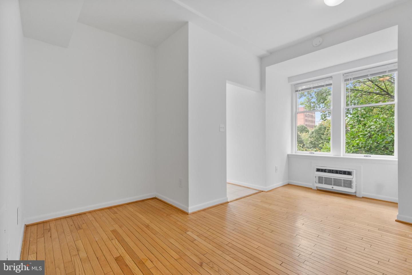 1901 16TH ST NW #205, WASHINGTON, District Of Columbia 20009, ,1 BathroomBathrooms,Residential,For sale,1901 16TH ST NW #205,DCDC2208950 MLS # DCDC2208950