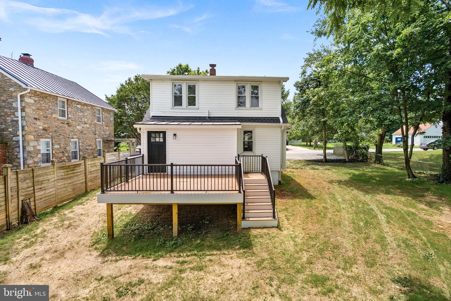 321 W J ST, PURCELLVILLE, Virginia 20132, 3 Bedrooms Bedrooms, ,2 BathroomsBathrooms,Residential,For sale,321 W J ST,VALO2101170 MLS # VALO2101170