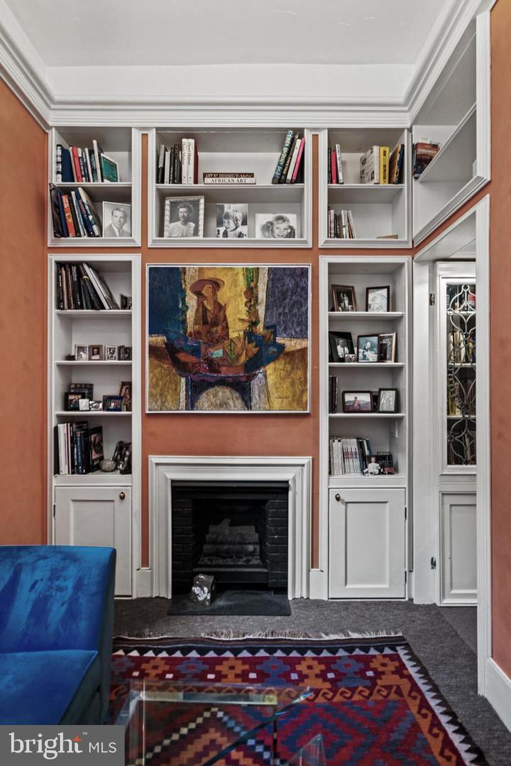 2022 COLUMBIA RD NW #102, WASHINGTON, District Of Columbia 20009, 2 Bedrooms Bedrooms, ,2 BathroomsBathrooms,Residential,For sale,2022 COLUMBIA RD NW #102,DCDC2208984 MLS # DCDC2208984