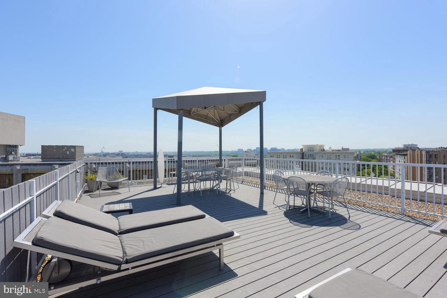 2022 COLUMBIA RD NW #102, WASHINGTON, District Of Columbia 20009, 2 Bedrooms Bedrooms, ,2 BathroomsBathrooms,Residential,For sale,2022 COLUMBIA RD NW #102,DCDC2208984 MLS # DCDC2208984