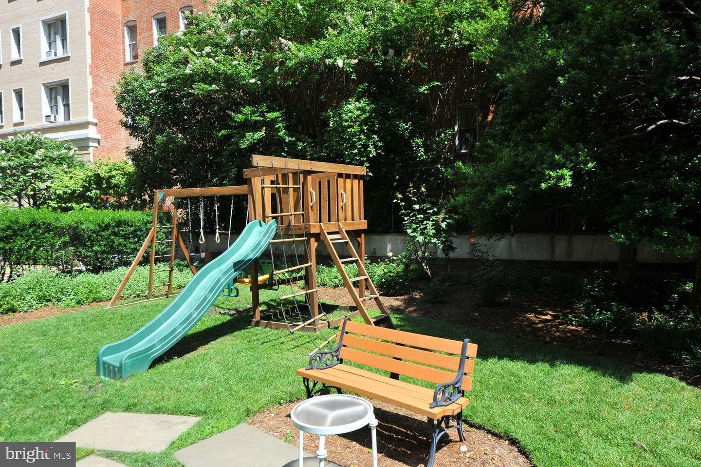 2022 COLUMBIA RD NW #102, WASHINGTON, District Of Columbia 20009, 2 Bedrooms Bedrooms, ,2 BathroomsBathrooms,Residential,For sale,2022 COLUMBIA RD NW #102,DCDC2208984 MLS # DCDC2208984