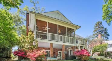 3109 VALLEY LN, FALLS CHURCH, Virginia 22044, 4 Bedrooms Bedrooms, ,3 BathroomsBathrooms,Residential,For sale,3109 VALLEY LN,VAFX2253326 MLS # VAFX2253326