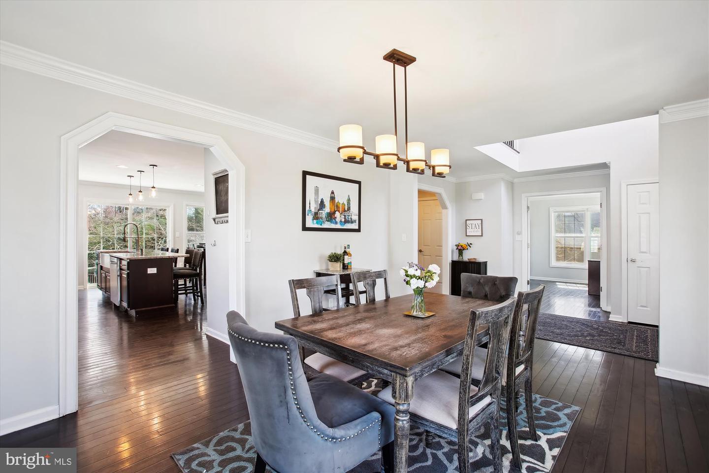 8445 RADFORD AVE, ALEXANDRIA, Virginia 22309, 5 Bedrooms Bedrooms, ,3 BathroomsBathrooms,Residential,For sale,8445 RADFORD AVE,VAFX2253330 MLS # VAFX2253330