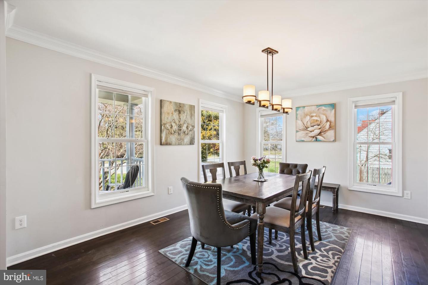 8445 RADFORD AVE, ALEXANDRIA, Virginia 22309, 5 Bedrooms Bedrooms, ,3 BathroomsBathrooms,Residential,For sale,8445 RADFORD AVE,VAFX2253330 MLS # VAFX2253330