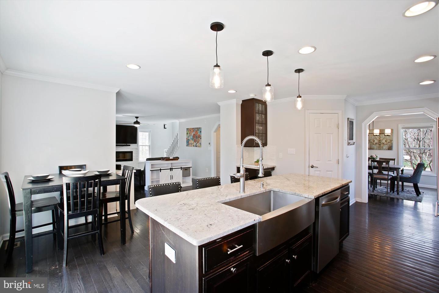 8445 RADFORD AVE, ALEXANDRIA, Virginia 22309, 5 Bedrooms Bedrooms, ,3 BathroomsBathrooms,Residential,For sale,8445 RADFORD AVE,VAFX2253330 MLS # VAFX2253330