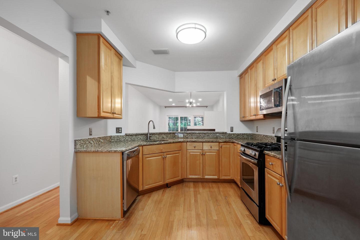 1510 NORTHERN NECK DR #102, VIENNA, Virginia 22182, 2 Bedrooms Bedrooms, ,2 BathroomsBathrooms,Residential,For sale,1510 NORTHERN NECK DR #102,VAFX2253348 MLS # VAFX2253348