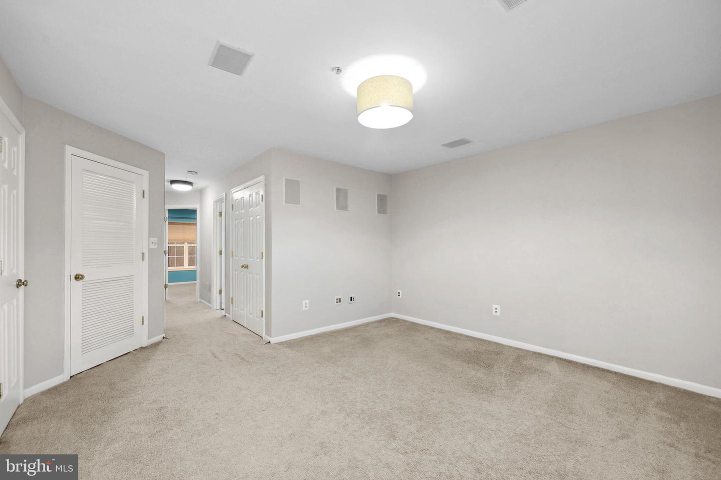 1510 NORTHERN NECK DR #102, VIENNA, Virginia 22182, 2 Bedrooms Bedrooms, ,2 BathroomsBathrooms,Residential,For sale,1510 NORTHERN NECK DR #102,VAFX2253348 MLS # VAFX2253348