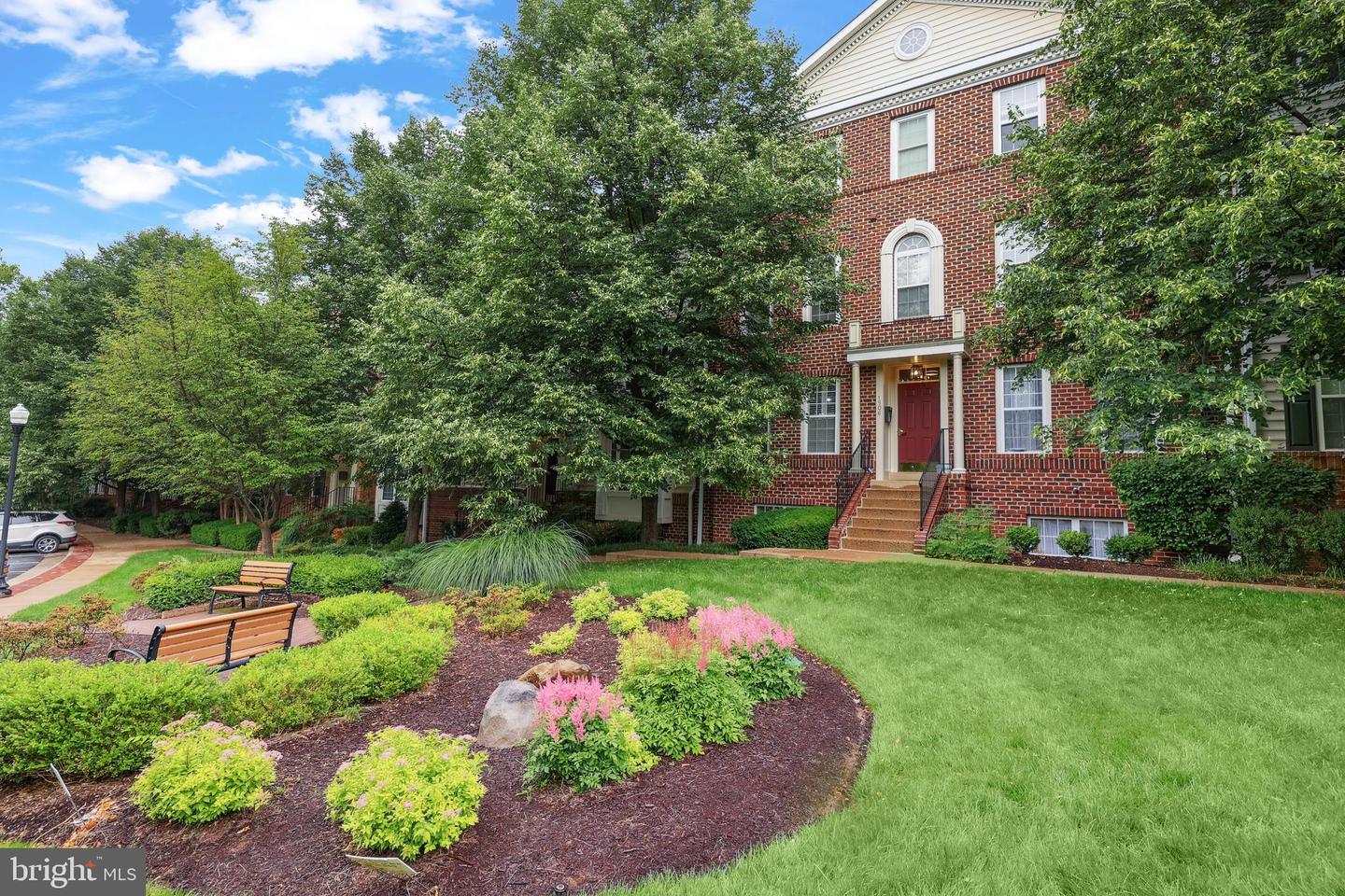 1510 NORTHERN NECK DR #102, VIENNA, Virginia 22182, 2 Bedrooms Bedrooms, ,2 BathroomsBathrooms,Residential,For sale,1510 NORTHERN NECK DR #102,VAFX2253348 MLS # VAFX2253348