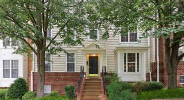1510 NORTHERN NECK DR #102, VIENNA, Virginia 22182, 2 Bedrooms Bedrooms, ,2 BathroomsBathrooms,Residential,For sale,1510 NORTHERN NECK DR #102,VAFX2253348 MLS # VAFX2253348