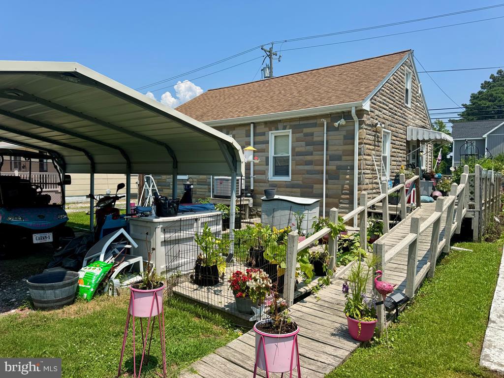 7158 BUNTING RD, CHINCOTEAGUE ISLAND, Virginia 23336, 2 Bedrooms Bedrooms, ,1 BathroomBathrooms,Residential,For sale,7158 BUNTING RD,VAAC2002006 MLS # VAAC2002006