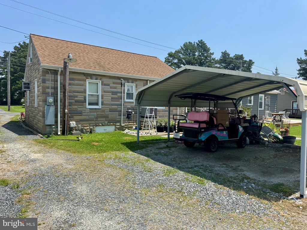7158 BUNTING RD, CHINCOTEAGUE ISLAND, Virginia 23336, 2 Bedrooms Bedrooms, ,1 BathroomBathrooms,Residential,For sale,7158 BUNTING RD,VAAC2002006 MLS # VAAC2002006