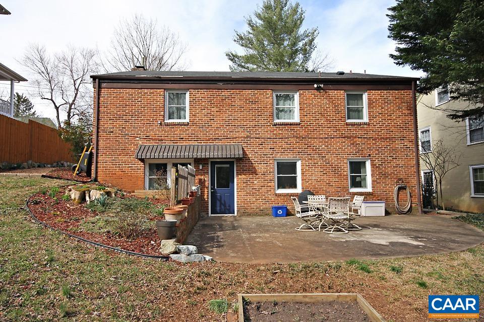 112 RAYMOND AVE, CHARLOTTESVILLE, Virginia 22903, ,Residential,112 RAYMOND AVE,666403 MLS # 666403