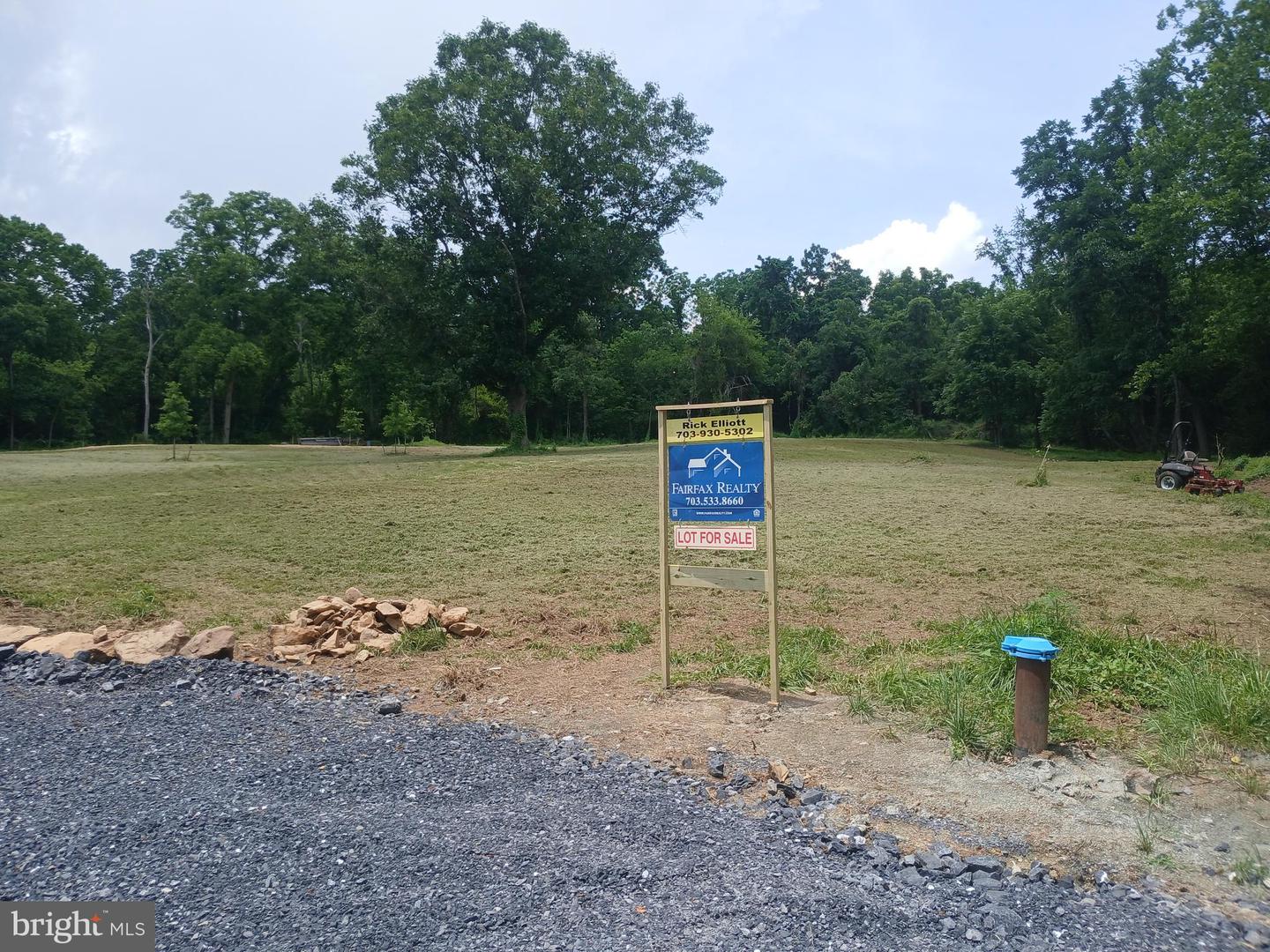 CAROLYNS WAY, LINDEN, Virginia 22642, ,Land,For sale,CAROLYNS WAY,VAFQ2017316 MLS # VAFQ2017316