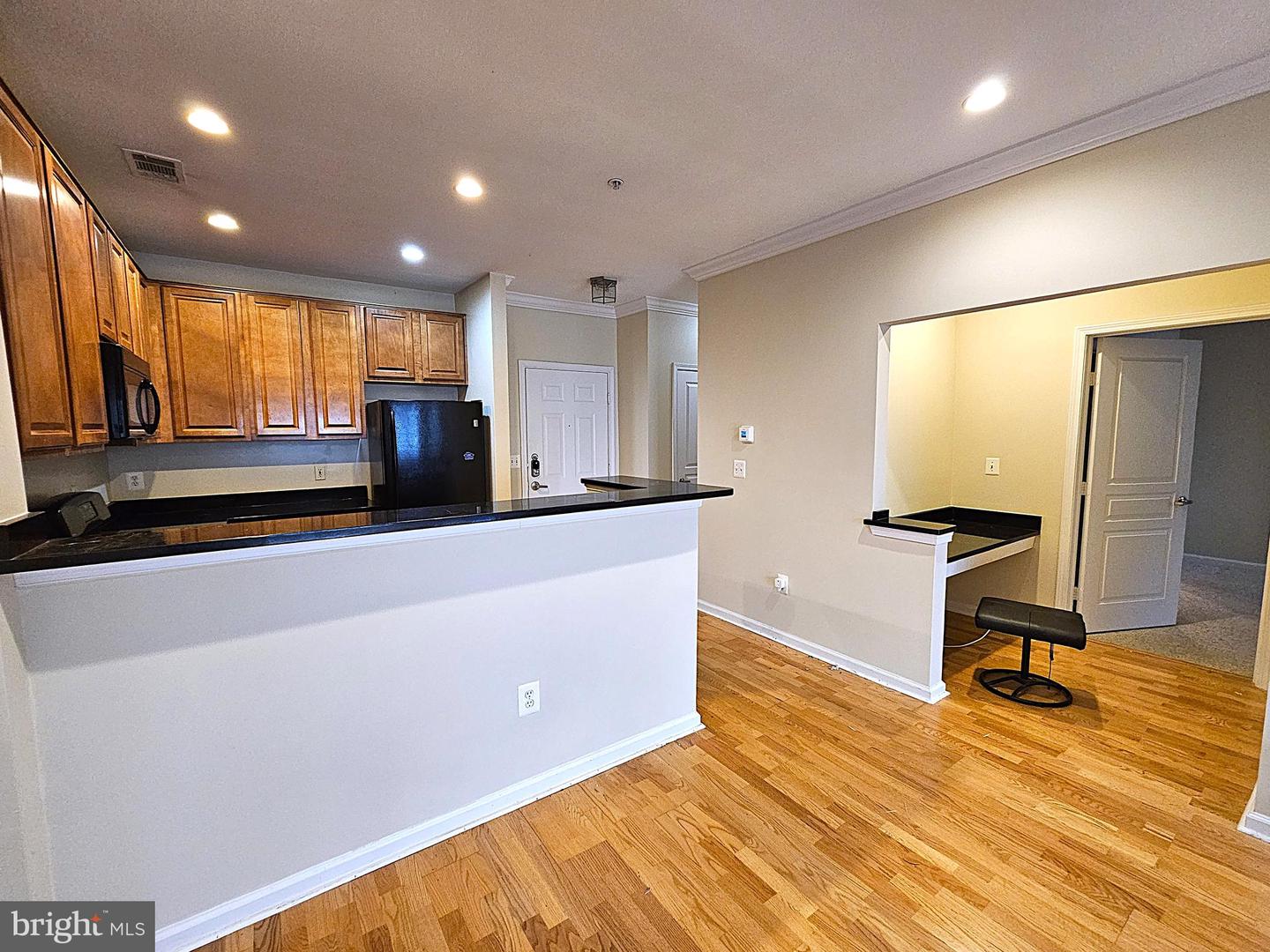 12000 MARKET ST #283, RESTON, Virginia 20190, 2 Bedrooms Bedrooms, ,2 BathroomsBathrooms,Residential,For sale,12000 MARKET ST #283,VAFX2230910 MLS # VAFX2230910