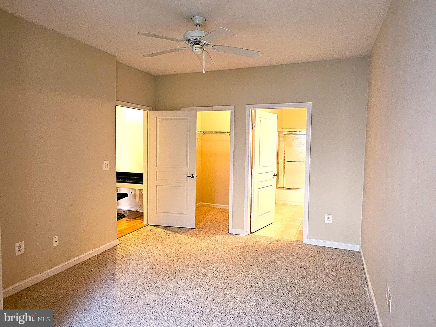 12000 MARKET ST #283, RESTON, Virginia 20190, 2 Bedrooms Bedrooms, ,2 BathroomsBathrooms,Residential,For sale,12000 MARKET ST #283,VAFX2230910 MLS # VAFX2230910