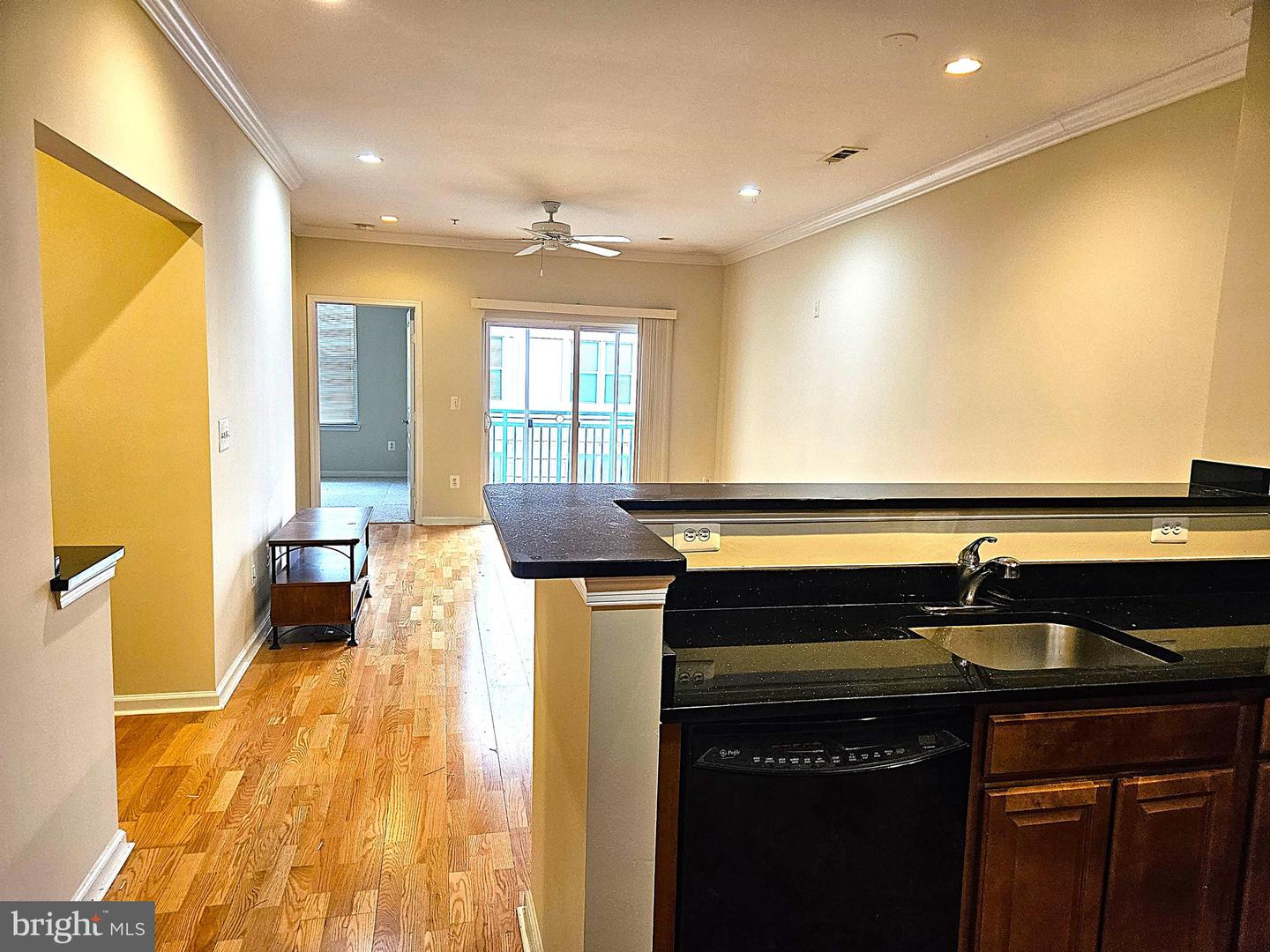 12000 MARKET ST #283, RESTON, Virginia 20190, 2 Bedrooms Bedrooms, ,2 BathroomsBathrooms,Residential,For sale,12000 MARKET ST #283,VAFX2230910 MLS # VAFX2230910