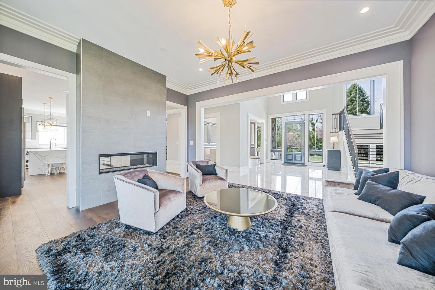 1109 TOWLSTON RD, MCLEAN, Virginia 22102, 6 Bedrooms Bedrooms, ,6 BathroomsBathrooms,Residential,For sale,1109 TOWLSTON RD,VAFX2229672 MLS # VAFX2229672
