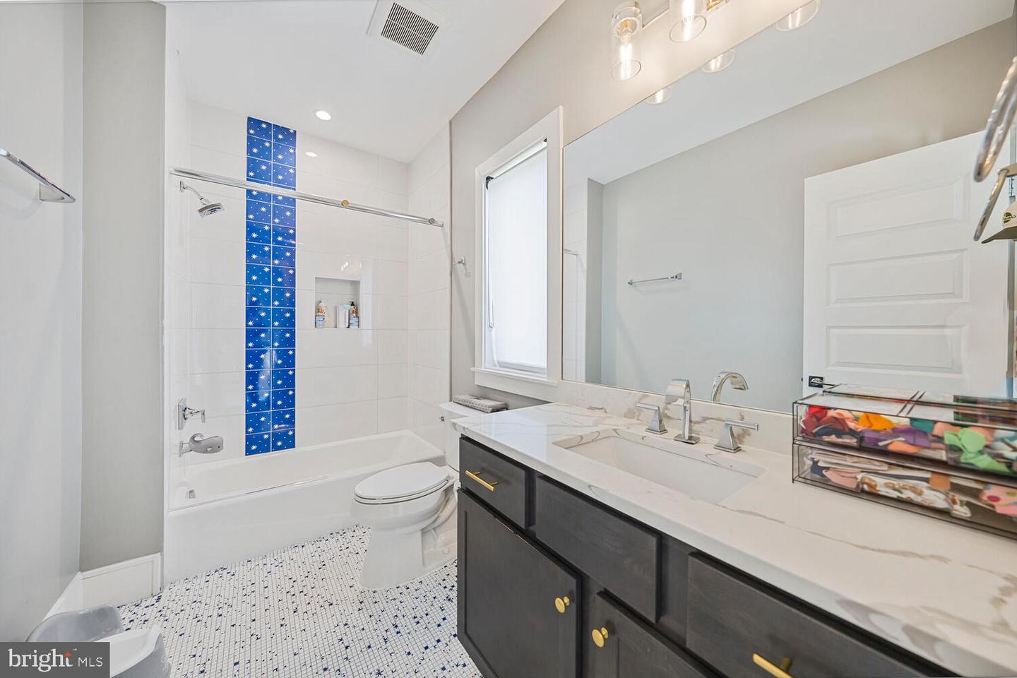 1109 TOWLSTON RD, MCLEAN, Virginia 22102, 6 Bedrooms Bedrooms, ,6 BathroomsBathrooms,Residential,For sale,1109 TOWLSTON RD,VAFX2229672 MLS # VAFX2229672