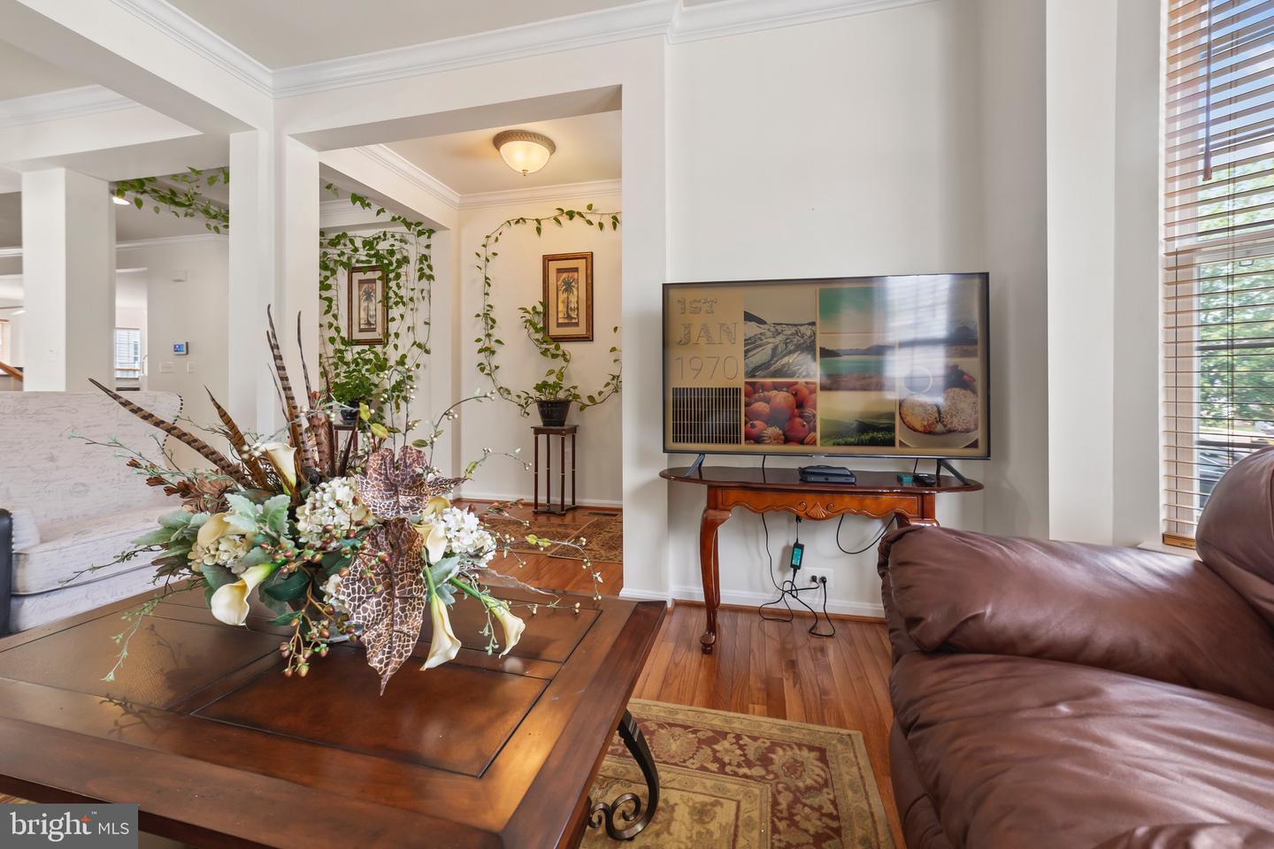 2679 CAST OFF LOOP, WOODBRIDGE, Virginia 22191, 5 Bedrooms Bedrooms, ,4 BathroomsBathrooms,Residential,For sale,2679 CAST OFF LOOP,VAPW2091480 MLS # VAPW2091480