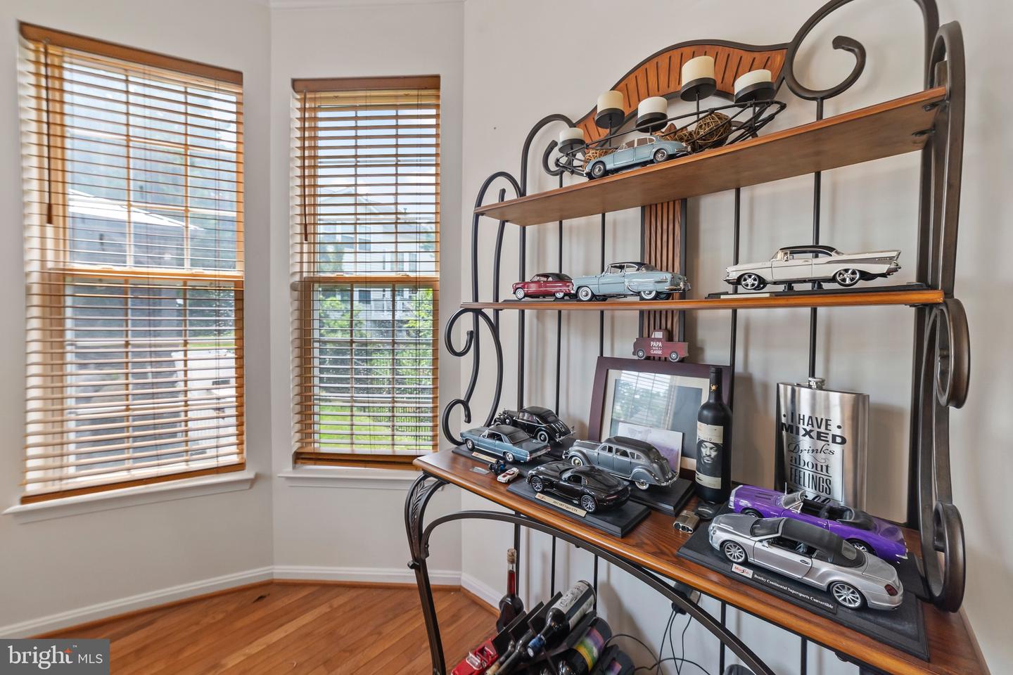 2679 CAST OFF LOOP, WOODBRIDGE, Virginia 22191, 5 Bedrooms Bedrooms, ,4 BathroomsBathrooms,Residential,For sale,2679 CAST OFF LOOP,VAPW2091480 MLS # VAPW2091480