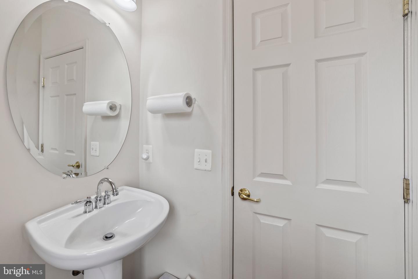 2679 CAST OFF LOOP, WOODBRIDGE, Virginia 22191, 5 Bedrooms Bedrooms, ,4 BathroomsBathrooms,Residential,For sale,2679 CAST OFF LOOP,VAPW2091480 MLS # VAPW2091480