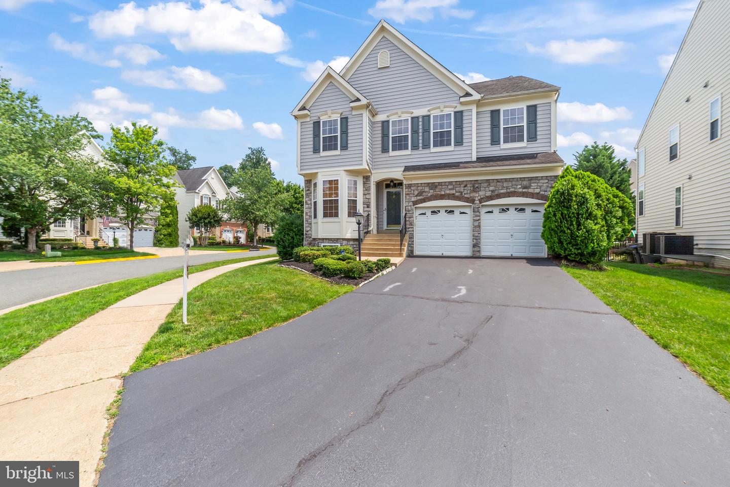 2679 CAST OFF LOOP, WOODBRIDGE, Virginia 22191, 5 Bedrooms Bedrooms, ,4 BathroomsBathrooms,Residential,For sale,2679 CAST OFF LOOP,VAPW2091480 MLS # VAPW2091480
