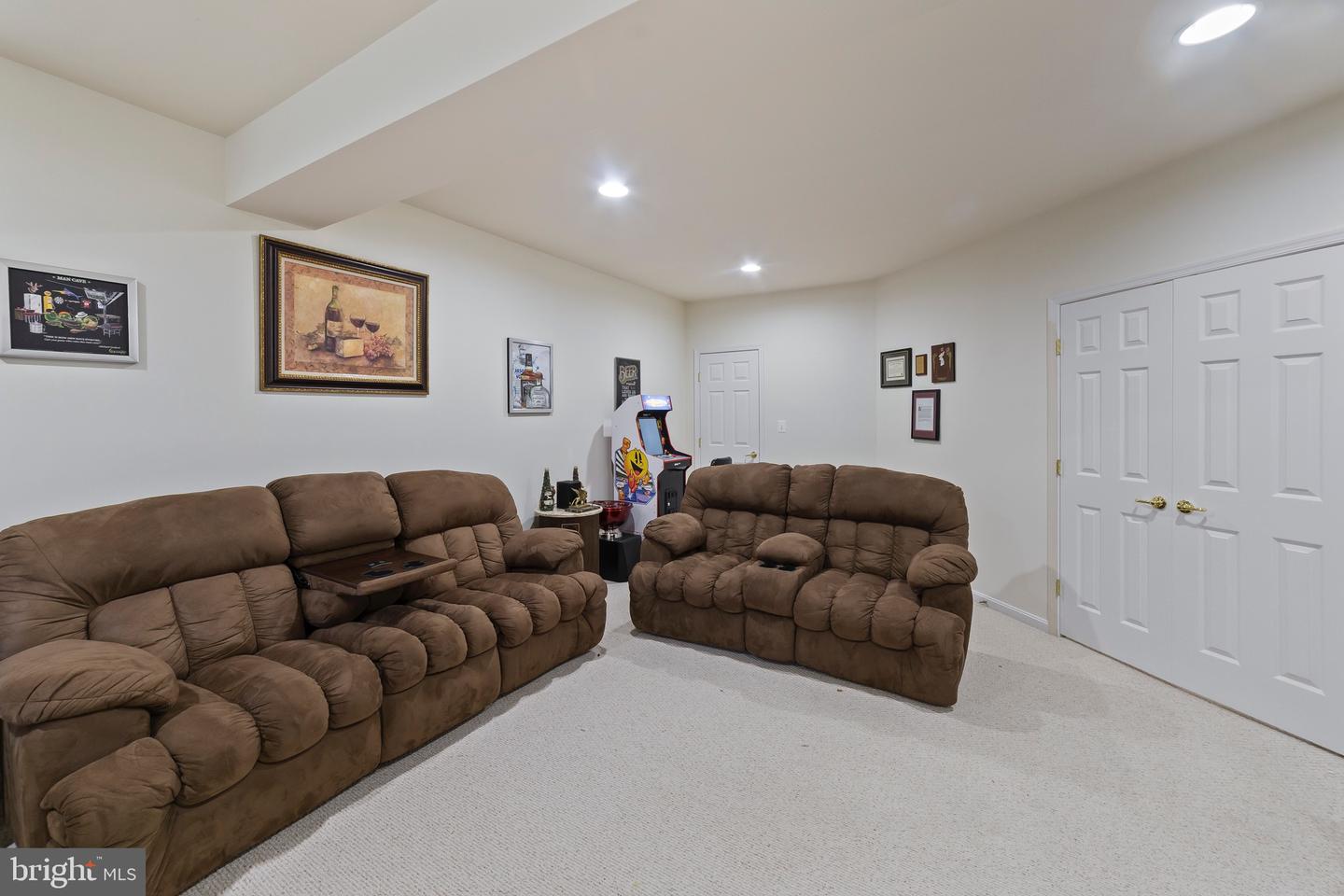 2679 CAST OFF LOOP, WOODBRIDGE, Virginia 22191, 5 Bedrooms Bedrooms, ,4 BathroomsBathrooms,Residential,For sale,2679 CAST OFF LOOP,VAPW2091480 MLS # VAPW2091480