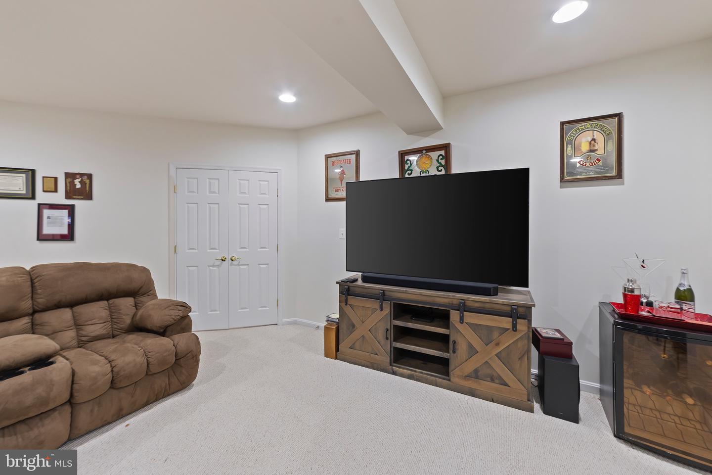 2679 CAST OFF LOOP, WOODBRIDGE, Virginia 22191, 5 Bedrooms Bedrooms, ,4 BathroomsBathrooms,Residential,For sale,2679 CAST OFF LOOP,VAPW2091480 MLS # VAPW2091480