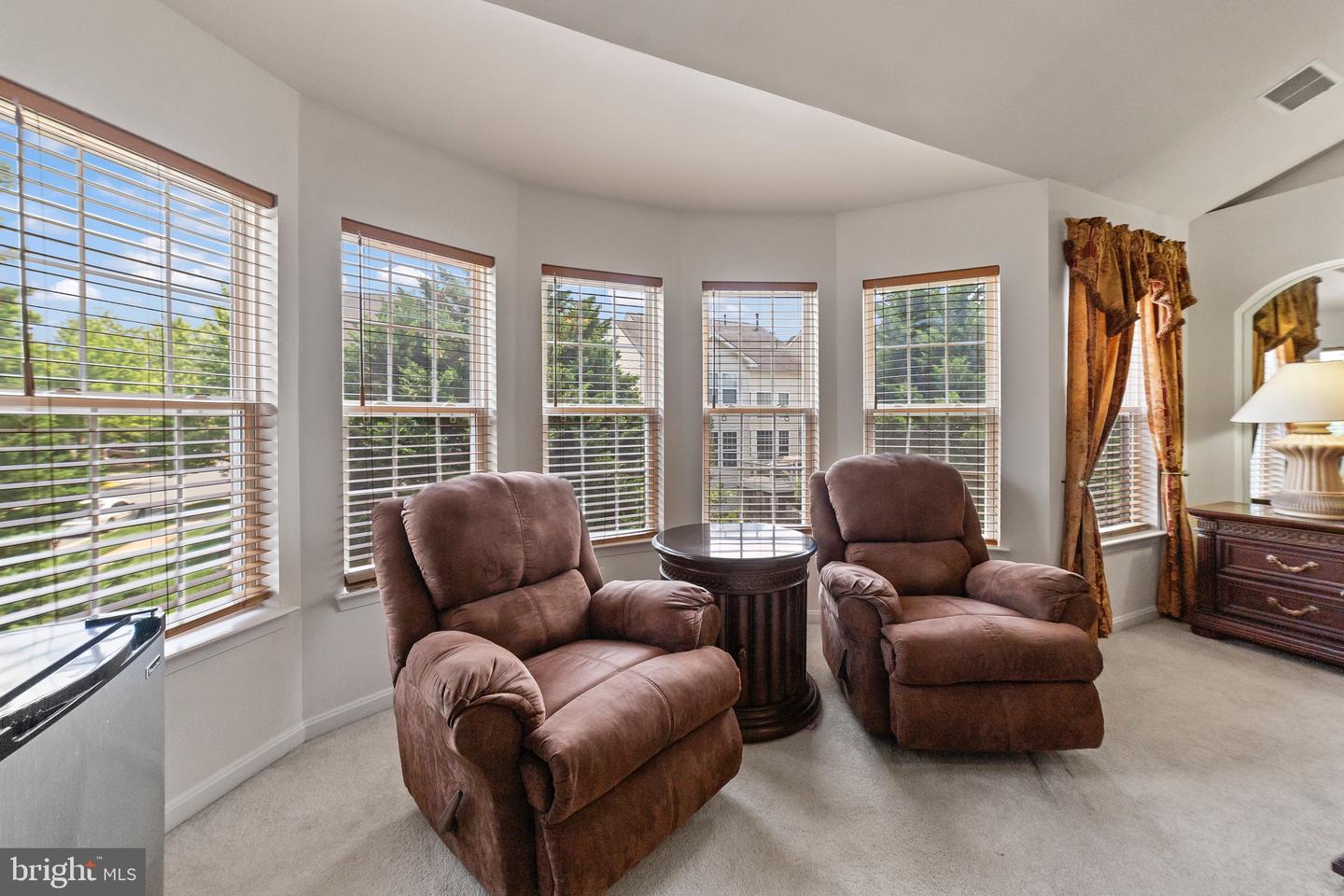 2679 CAST OFF LOOP, WOODBRIDGE, Virginia 22191, 5 Bedrooms Bedrooms, ,4 BathroomsBathrooms,Residential,For sale,2679 CAST OFF LOOP,VAPW2091480 MLS # VAPW2091480