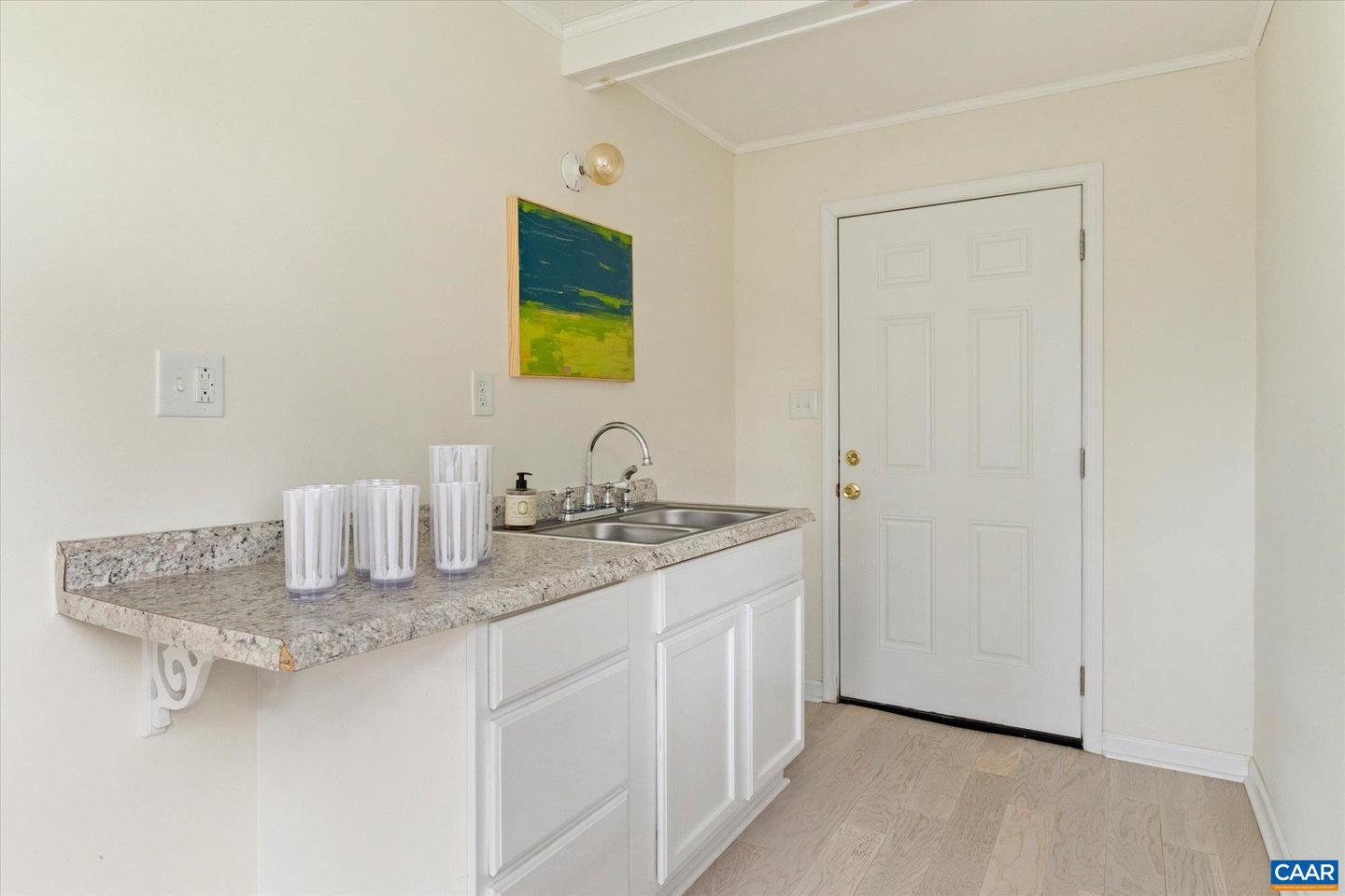 3972 IVY RD, CHARLOTTESVILLE, Virginia 22903, 4 Bedrooms Bedrooms, ,4 BathroomsBathrooms,Residential,For sale,3972 IVY RD,663005 MLS # 663005