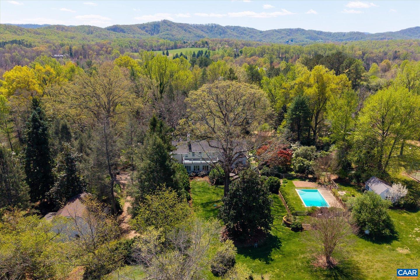 3972 IVY RD, CHARLOTTESVILLE, Virginia 22903, 4 Bedrooms Bedrooms, ,4 BathroomsBathrooms,Residential,For sale,3972 IVY RD,663005 MLS # 663005