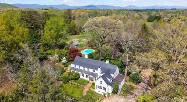 3972 IVY RD, CHARLOTTESVILLE, Virginia 22903, 4 Bedrooms Bedrooms, ,4 BathroomsBathrooms,Residential,For sale,3972 IVY RD,663005 MLS # 663005