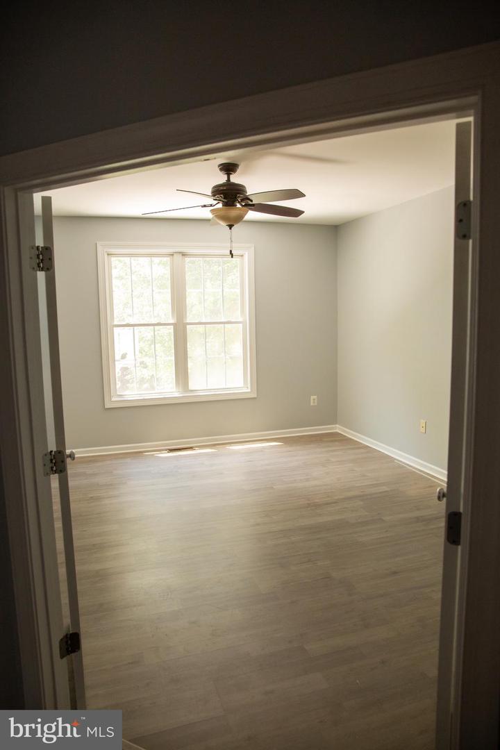41537 WARE CT, ALDIE, Virginia 20105, 6 Bedrooms Bedrooms, ,5 BathroomsBathrooms,Residential,For sale,41537 WARE CT,VALO2094028 MLS # VALO2094028
